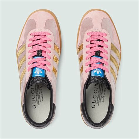 adidas x gucci gazelle 'pink velvet'|Adidas X Gucci logo.